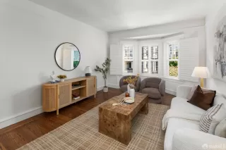 Photo #4: 426110676 Listing 