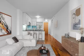 Photo #3: 426110868 Listing 