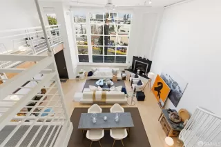 Photo #1: 426110889 Listing 