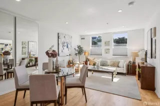 Photo #3: 426111007 Listing 