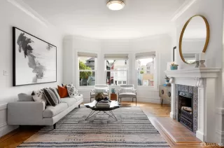 Photo #5: 426111079 Listing 