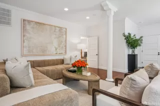 Photo #3: 426111194 Listing 