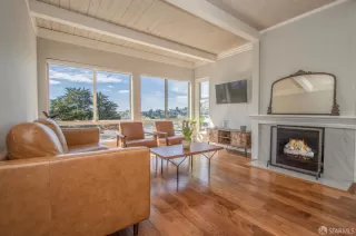 Photo #1: 426111612 Listing 