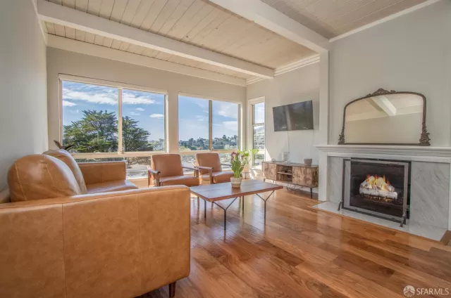 MLS: 426111612 Condo For Sale