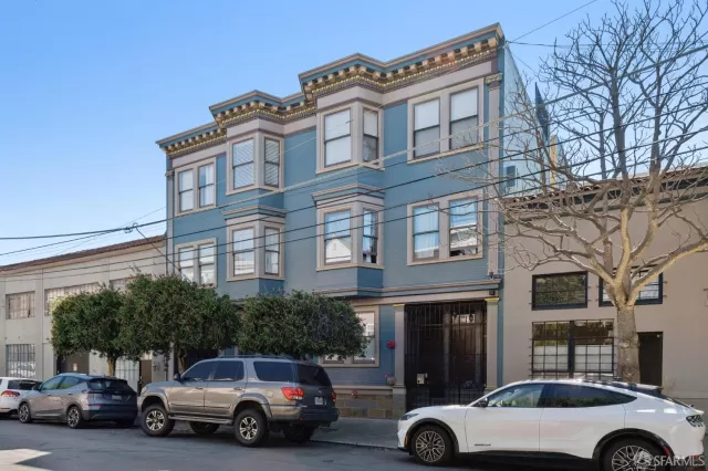 MLS: 426112188 Condo For Sale