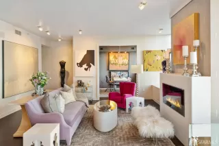 Photo #2: 426112313 Listing 