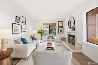 Photo #5: 426112347 Listing 