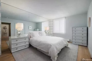 Photo #4: 426112433 Listing 