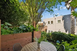 Photo #5: 426112468 Listing 
