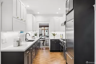 Photo #3: 426112483 Listing 