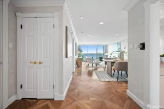 Photo #2: 426112495 Listing 