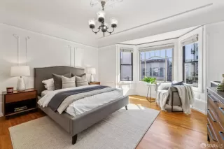 Photo #6: 426112549 Listing