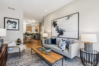 Photo #4: 426112629 Listing