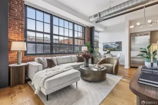 Photo #1: 426112677 Listing 