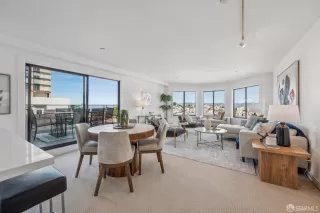 Photo #3: 426112731 Listing