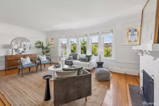 Photo #4: 426112832 Listing 