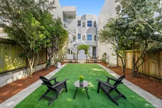 Photo #3: 426112839 Listing