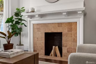 Photo #6: 426112839 Listing