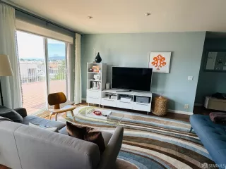 Photo #4: 426113155 Listing 