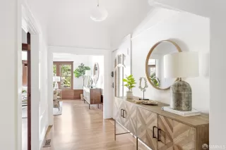 Photo #2: 426113249 Listing 