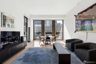 Photo #3: 426113307 Listing