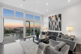 Photo #2: 426113314 Listing 