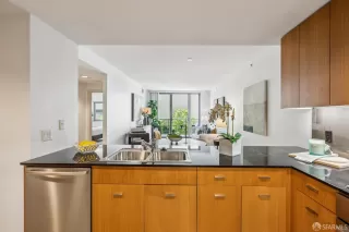 Photo #6: 426113359 Listing 