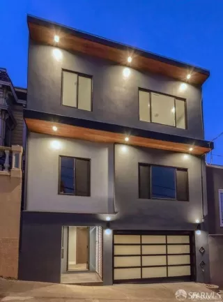 Photo #1: 426113612 Listing