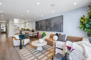 Photo #6: 426113612 Listing