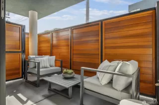 Photo #5: 426113753 Listing