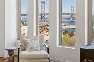 Photo #3: 426113756 Listing