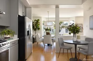 Photo #4: 426113853 Listing 