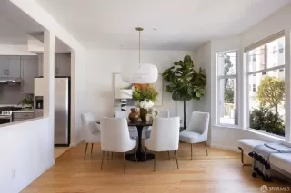 Photo #5: 426113853 Listing 