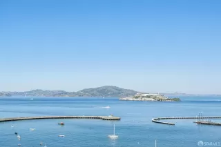 Photo #2: 426114028 Listing 