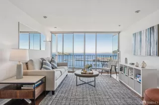 Photo #3: 426114028 Listing 