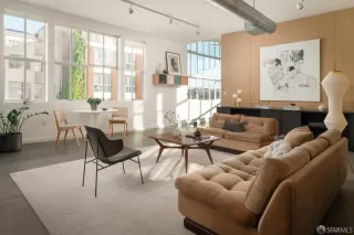 Photo #3: 426114069 Listing 