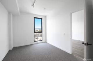 Photo #3: 426114433 Listing 