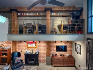 Photo #4: 426114719 Listing