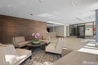 Photo #2: 426114831 Listing