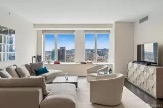 Photo #2: 426114967 Listing 