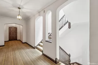 Photo #4: 426115136 Listing 