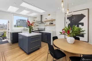 Photo #3: 426115166 Listing 