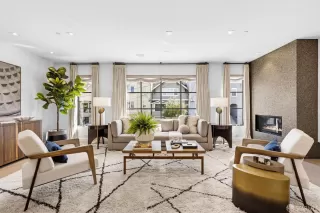 Photo #3: 426115223 Listing 