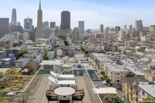 Photo #6: 426115443 Listing