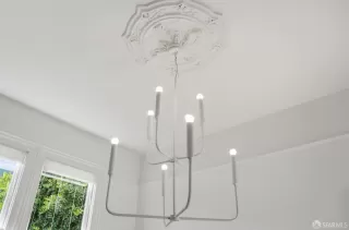 Photo #4: 426115484 Listing