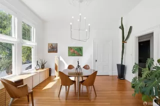 Photo #5: 426115484 Listing