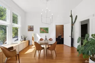 Photo #6: 426115484 Listing