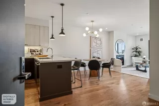 Photo #4: 426115489 Listing 