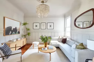 Photo #2: 426115490 Listing 