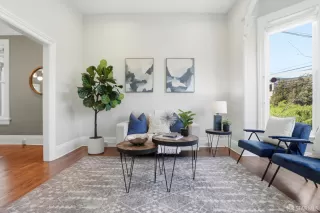 Photo #5: 426115870 Listing